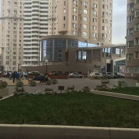 On Seredn'ofontans'ka 19b Apartment Odesa
